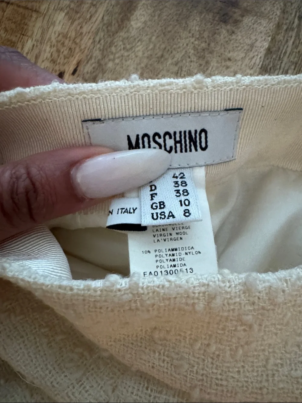 Moschino virgin wool blend tweed look Tailored Cream Pencil Skirt NEW